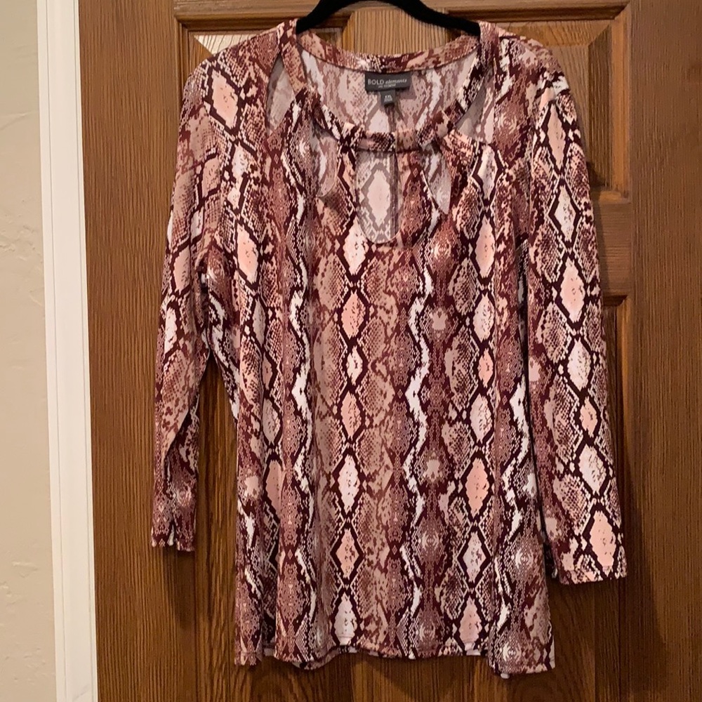 BOLD Elements Top